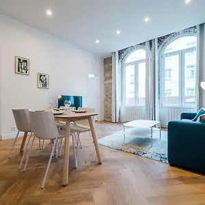 Lumineux T2, Climatise En Centre Ville Ail Apartment